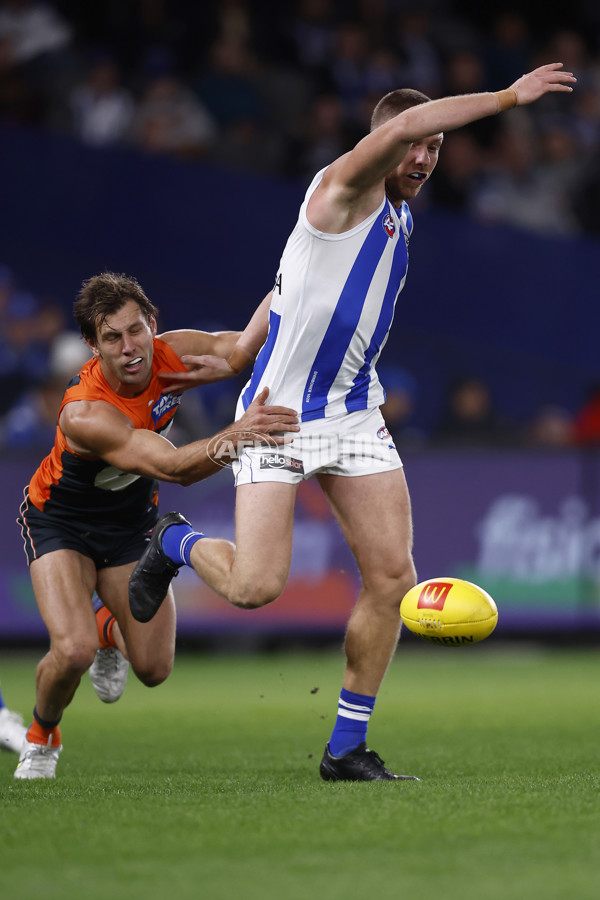 AFL 2022 Round 13 - North Melbourne v GWS - 960736