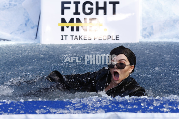 AFL 2022 Round 13 - Collingwood v Melbourne - 960882