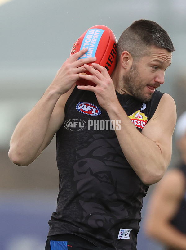 AFL 2022 Training - Western Bulldogs 150622 - 961785