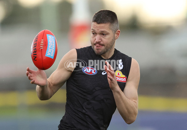 AFL 2022 Training - Western Bulldogs 150622 - 961774