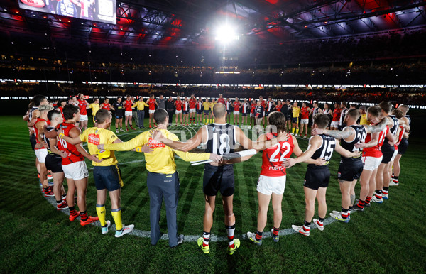 AFL 2022 Round 14 - St Kilda v Essendon - 962339