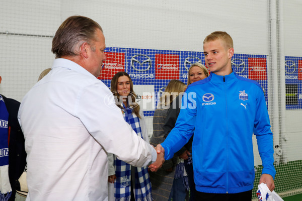 AFL 2022 Round 15 - North Melbourne v Adelaide - 966729