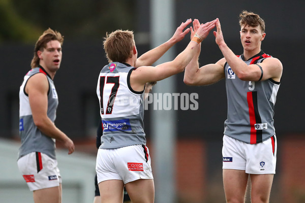 VFL 2022 Round 11 - Coburg v Frankston - 957816