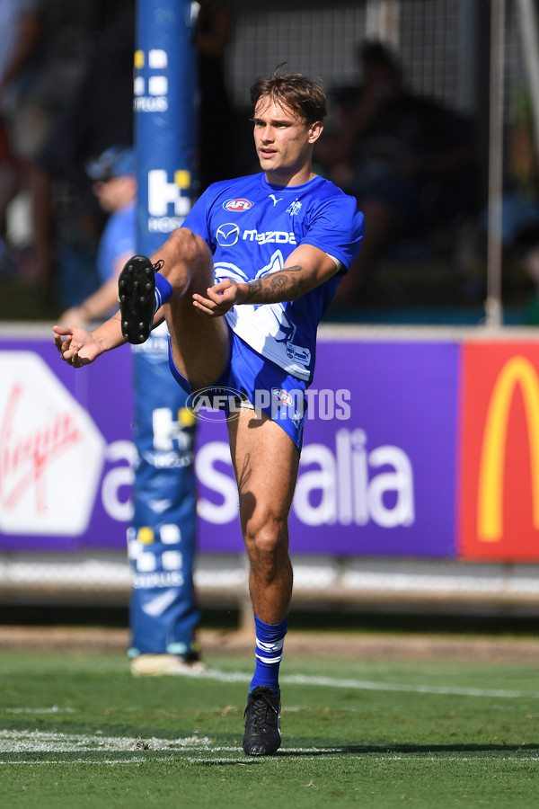 AFL 2022 Round 12 - Gold Coast v North Melbourne - 956747