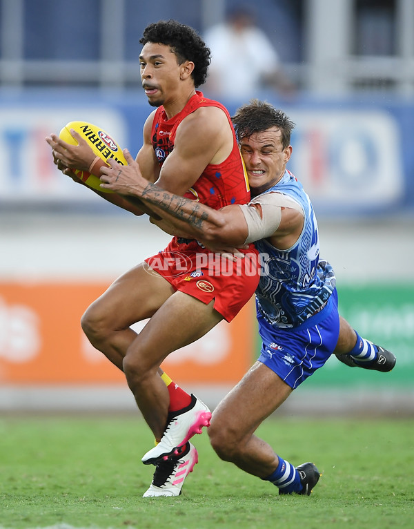 AFL 2022 Round 12 - Gold Coast v North Melbourne - 957072