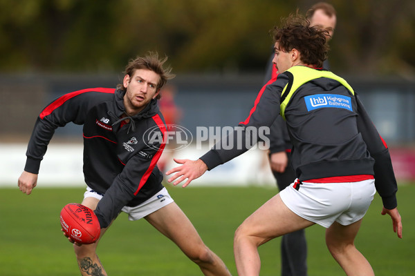 VFL 2022 Round 11 - Coburg v Frankston - 957409