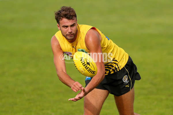 AFL 2022 Training - Richmond 250522 - 953050