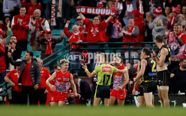 AFL 2022 Round 11 - Sydney v Richmond - 953709