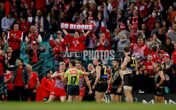 AFL 2022 Round 11 - Sydney v Richmond - 953710