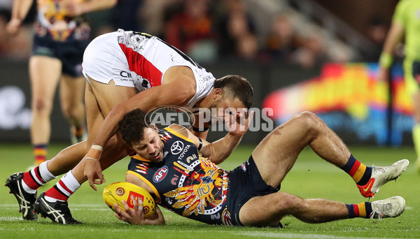 AFL 2022 Round 10 - Adelaide v St Kilda - 951396