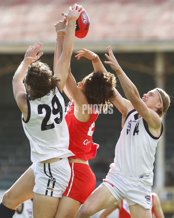 AFL 2022 Media - Young Guns v Vic Country - 948498