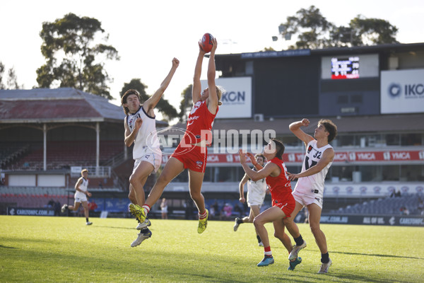 AFL 2022 Media - Young Guns v Vic Country - 948700