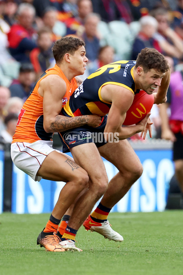 AFL 2022 Round 07 - Adelaide v GWS - 941795