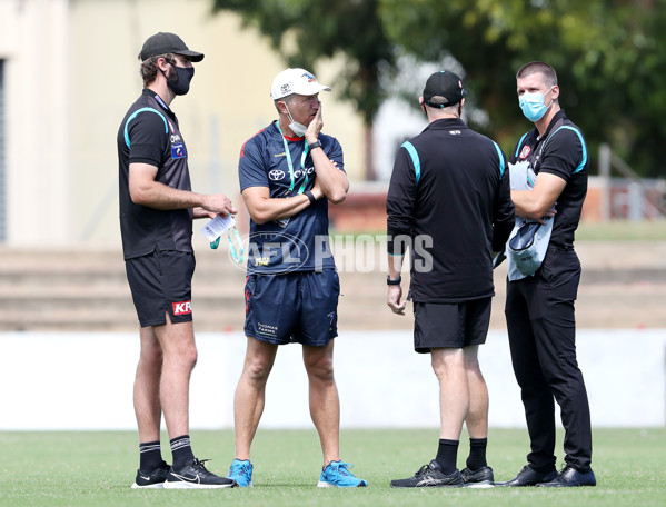 AFL 2022 AAMI Community Series - Adelaide v Port Adelaide - 915281