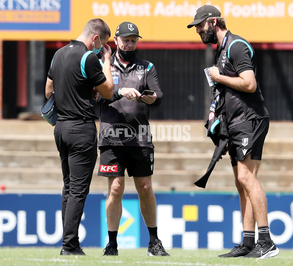 AFL 2022 AAMI Community Series - Adelaide v Port Adelaide - 915289