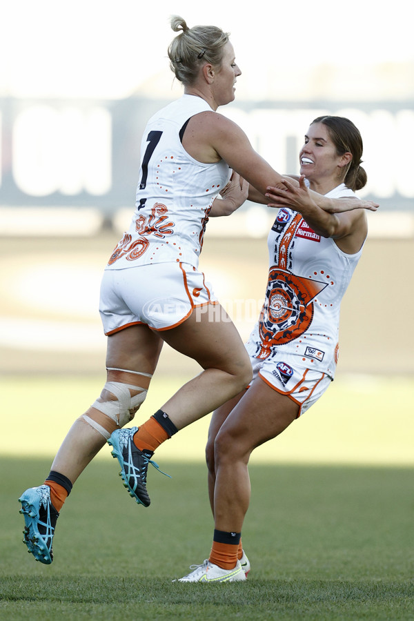 AFLW 2022 Round 10 - Geelong v GWS - 917927