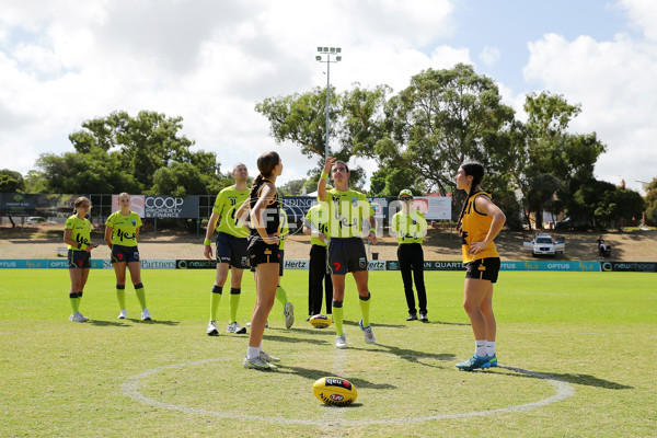 AFLW 2022 U16 Girls Championships - WA Black v WA Gold - 918196