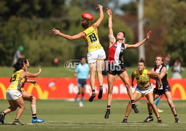 AFLW 2022 Round 10 - St Kilda v Adelaide - 918540