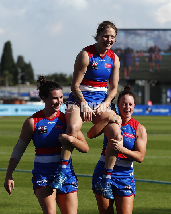 AFLW 2022 Round 02 - Western Bulldogs v Brisbane - 918612