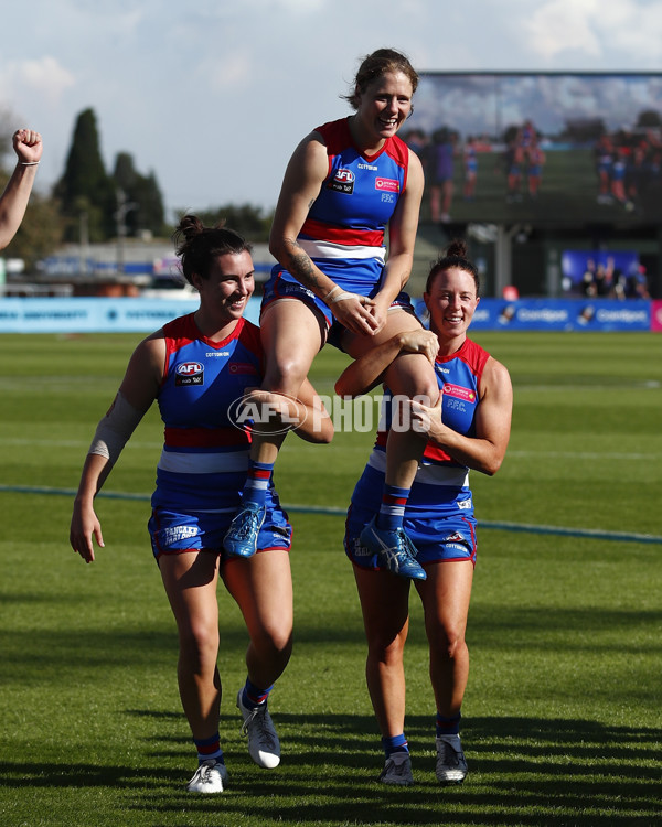AFLW 2022 Round 02 - Western Bulldogs v Brisbane - 918613