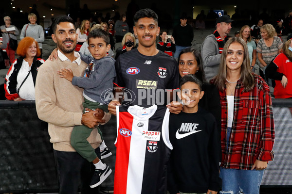 AFL 2022 Round 01 - St Kilda v Collingwood - 920459