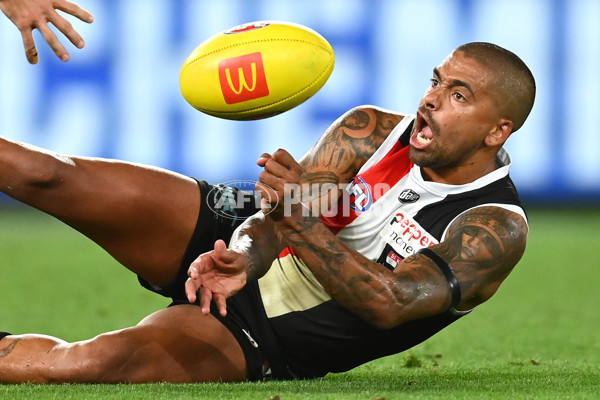 AFL 2022 Round 01 - St Kilda v Collingwood - 920735