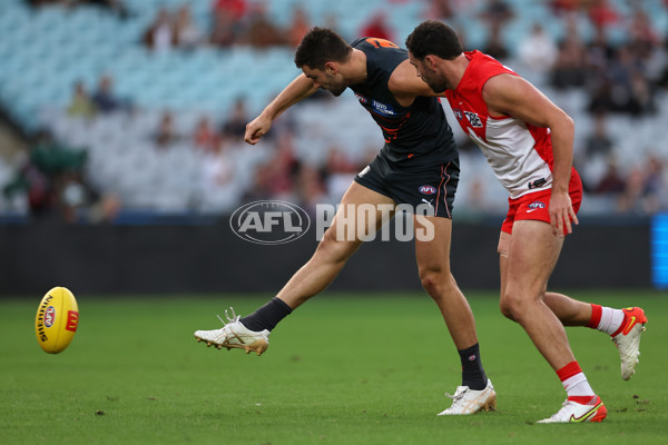 AFL 2022 Round 01 - GWS v Sydney - 921348