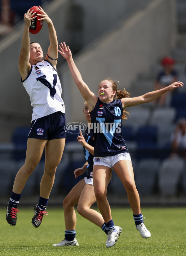 AFLW 2022 U18 Championships - Vic Country v Vic Metro - 922160