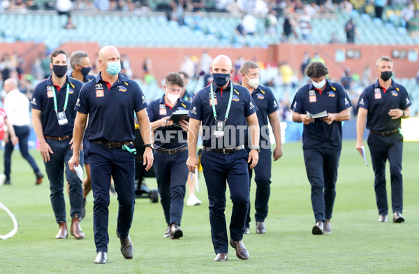 AFL 2022 Round 01 - Adelaide v Fremantle - 922540