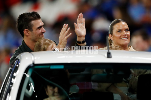 AFL 2022 Round 02 - Western Bulldogs v Carlton - 923679