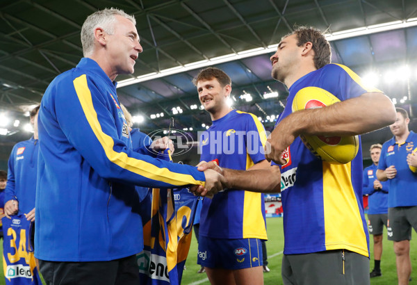 AFL 2022 Round 02 - North Melbourne v West Coast - 925582