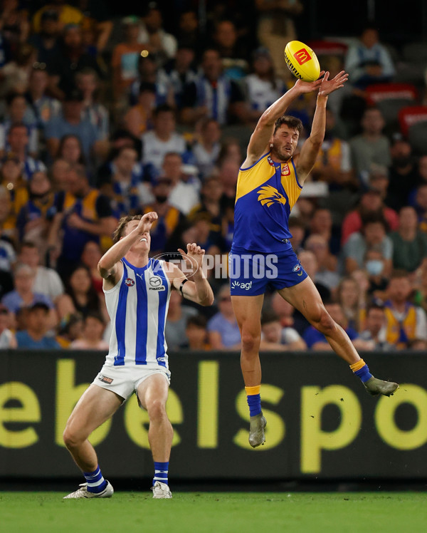 AFL 2022 Round 02 - North Melbourne v West Coast - 925743