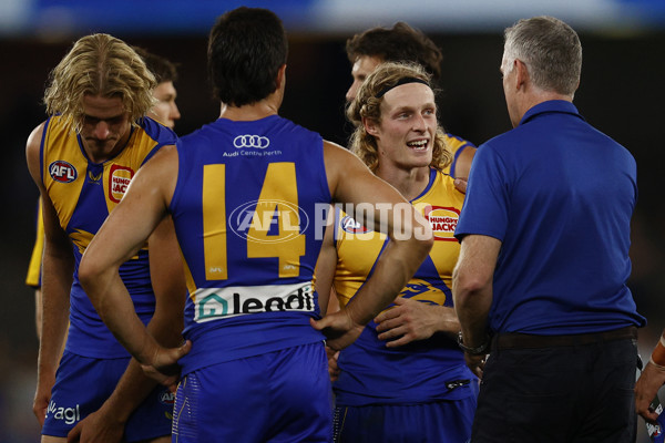 AFL 2022 Round 02 - North Melbourne v West Coast - 926160