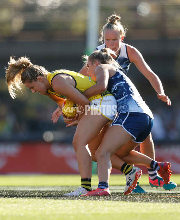 AFLW 2022 Round 08 - Richmond v Geelong - 912987