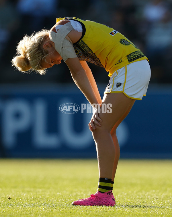 AFLW 2022 Round 08 - Richmond v Geelong - 913059