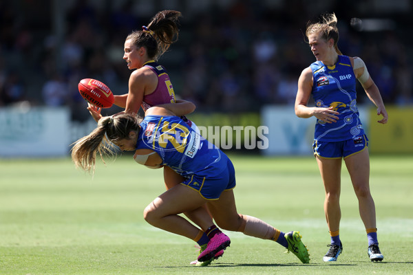 AFLW 2022 Round 08 - West Coast v Brisbane - 913852