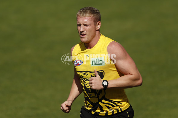 AFL 2022 Training - Richmond 070422 - 931095