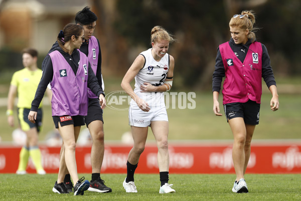 VFLW 2022 Round 08 - Essendon v Carlton - 931740