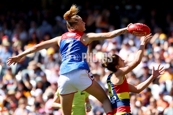 AFLW 2022 Grand Final - Adelaide v Melbourne - 931794