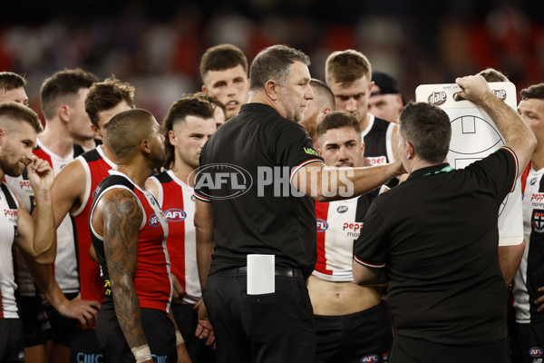 AFL 2022 Round 05 - St Kilda v Gold Coast - 935658