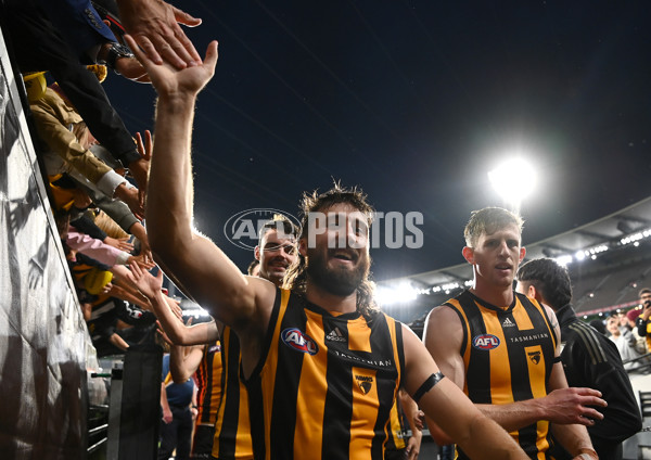 AFL 2022 Round 05 - Hawthorn v Geelong - 937086