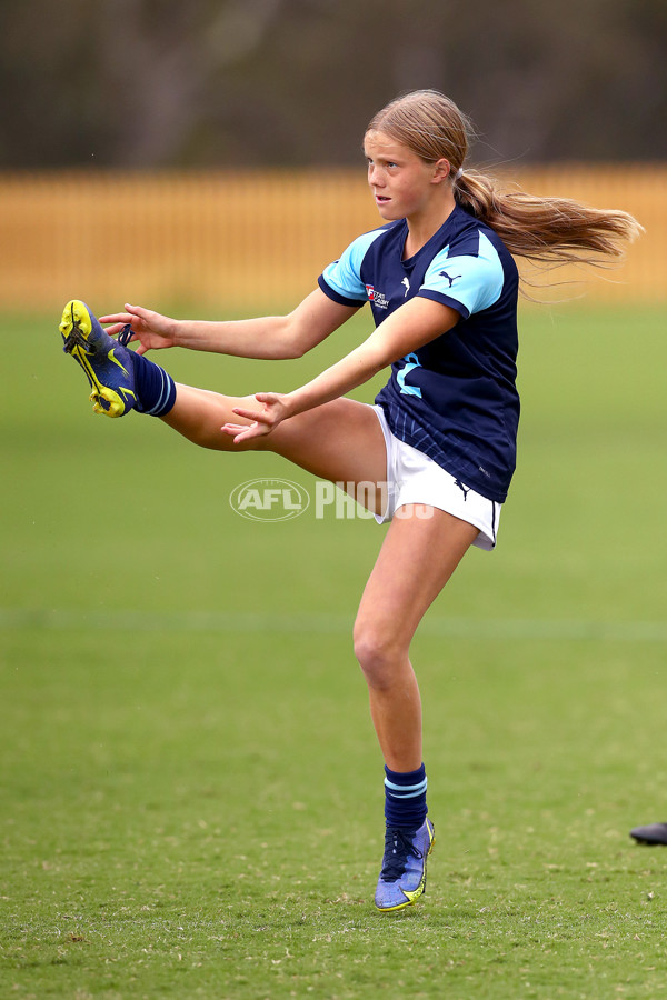 AFLW 2022 U16 Girls Championships - Vic Metro v Vic Country - 937321