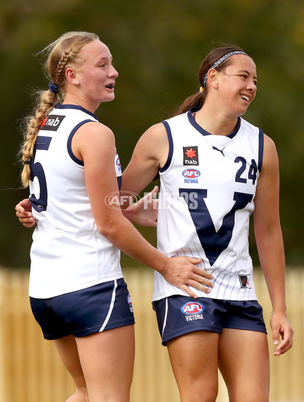 AFLW 2022 U16 Girls Championships - Vic Metro v Vic Country - 937353