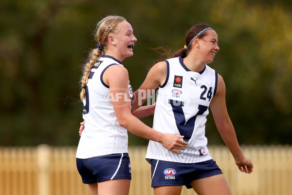 AFLW 2022 U16 Girls Championships - Vic Metro v Vic Country - 937355