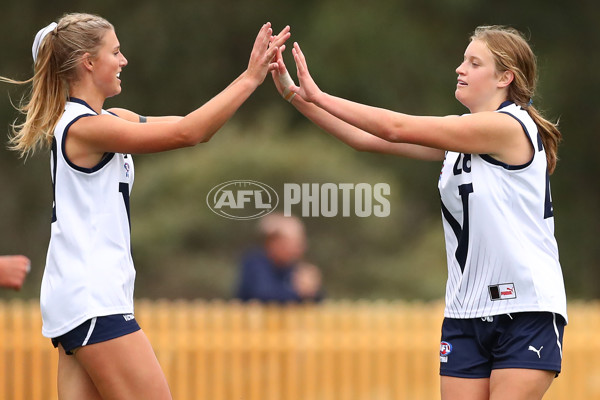 AFLW 2022 U16 Girls Championships - Vic Metro v Vic Country - 937349