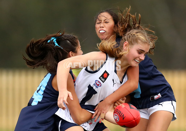 AFLW 2022 U16 Girls Championships - Vic Metro v Vic Country - 937422