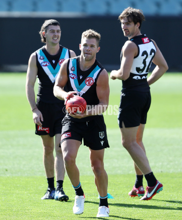 AFL 2022 Training - Port Adelaide 220422 - 937585