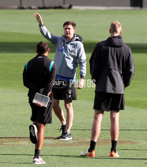 AFL 2022 Training - Port Adelaide 220422 - 937596