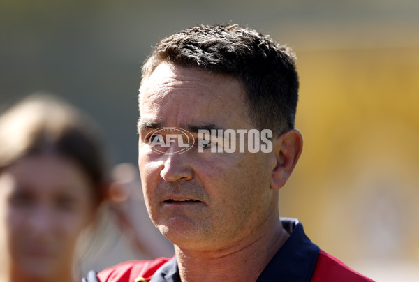 AFLW 2022 U18 Girls Championships - Vic Metro v South Australia - 937707