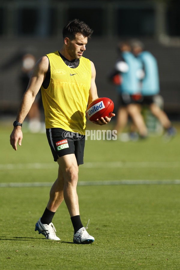 AFL 2021 Training - Collingwood 270521 - 852142